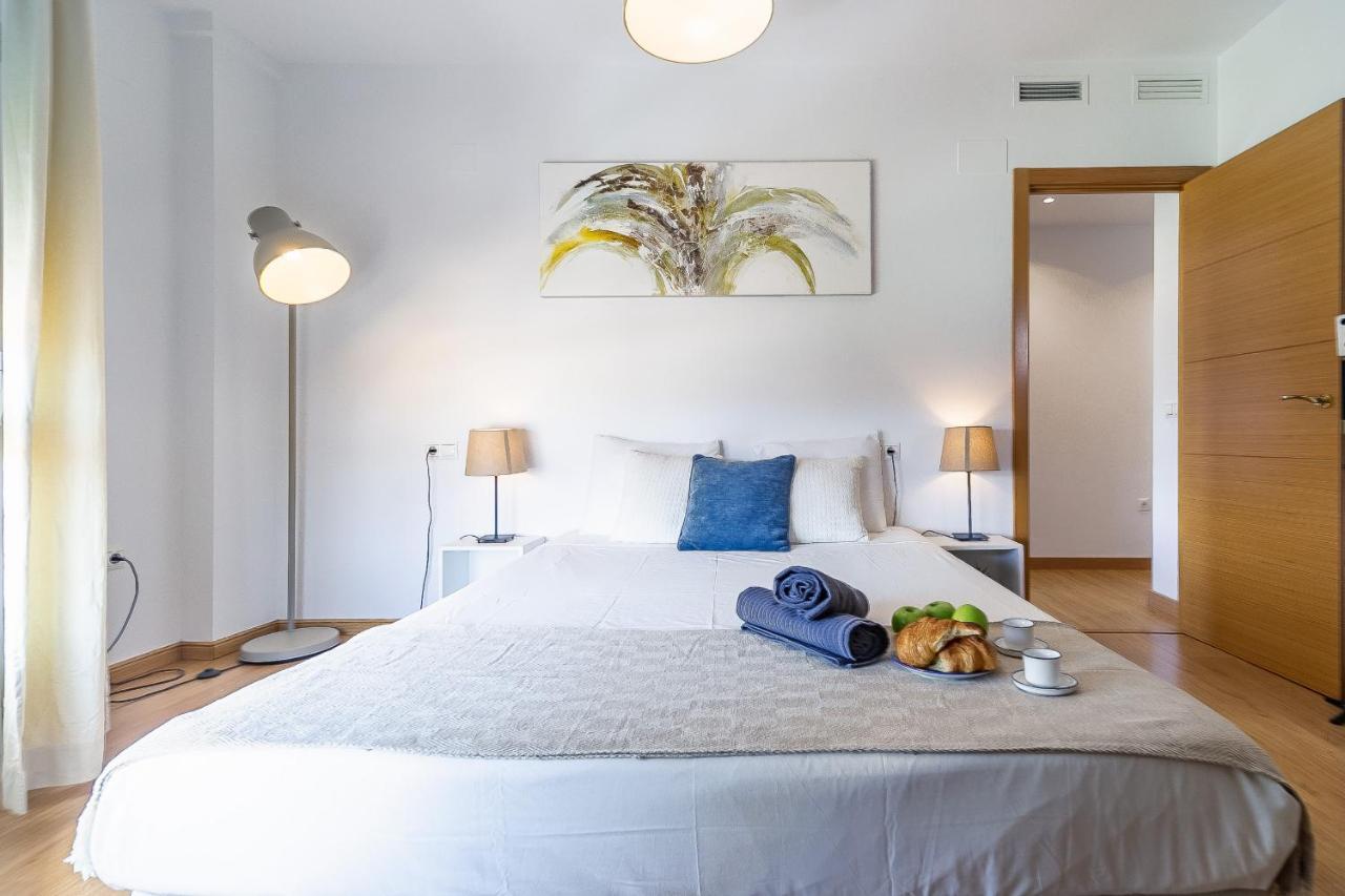 Modern Beach Apartment Valparaiso With Parking Málaga Eksteriør billede