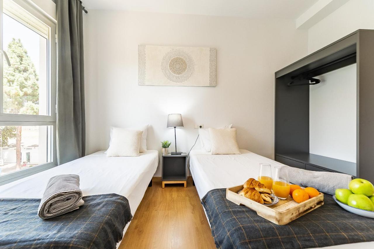 Modern Beach Apartment Valparaiso With Parking Málaga Eksteriør billede
